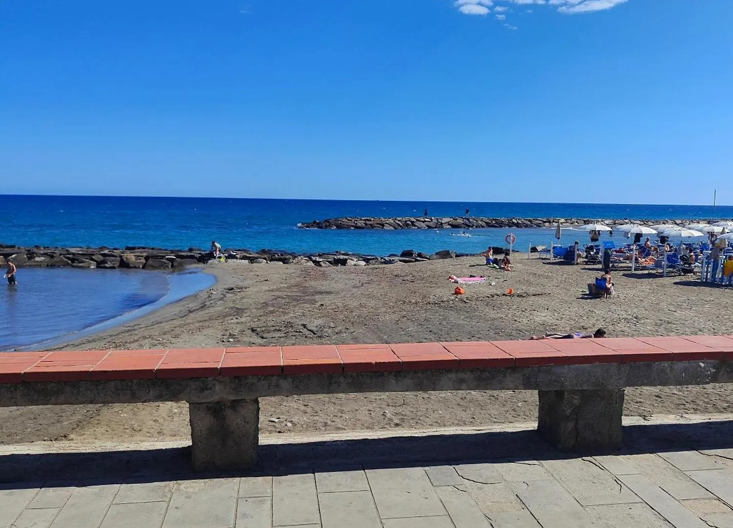 Apartment Riva Vacanze Riva Ligure Italy