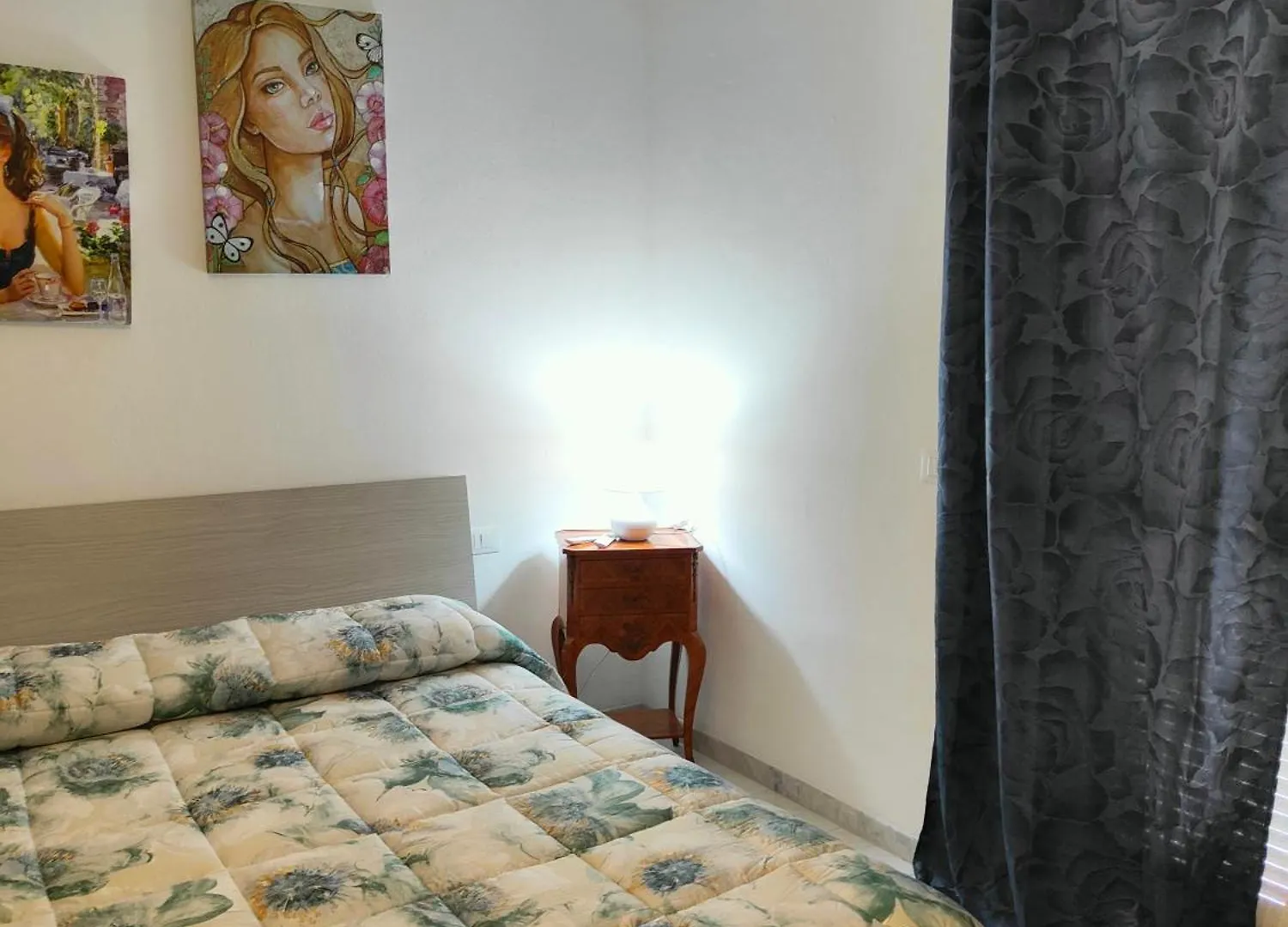 Apartment Riva Vacanze Riva Ligure Italy